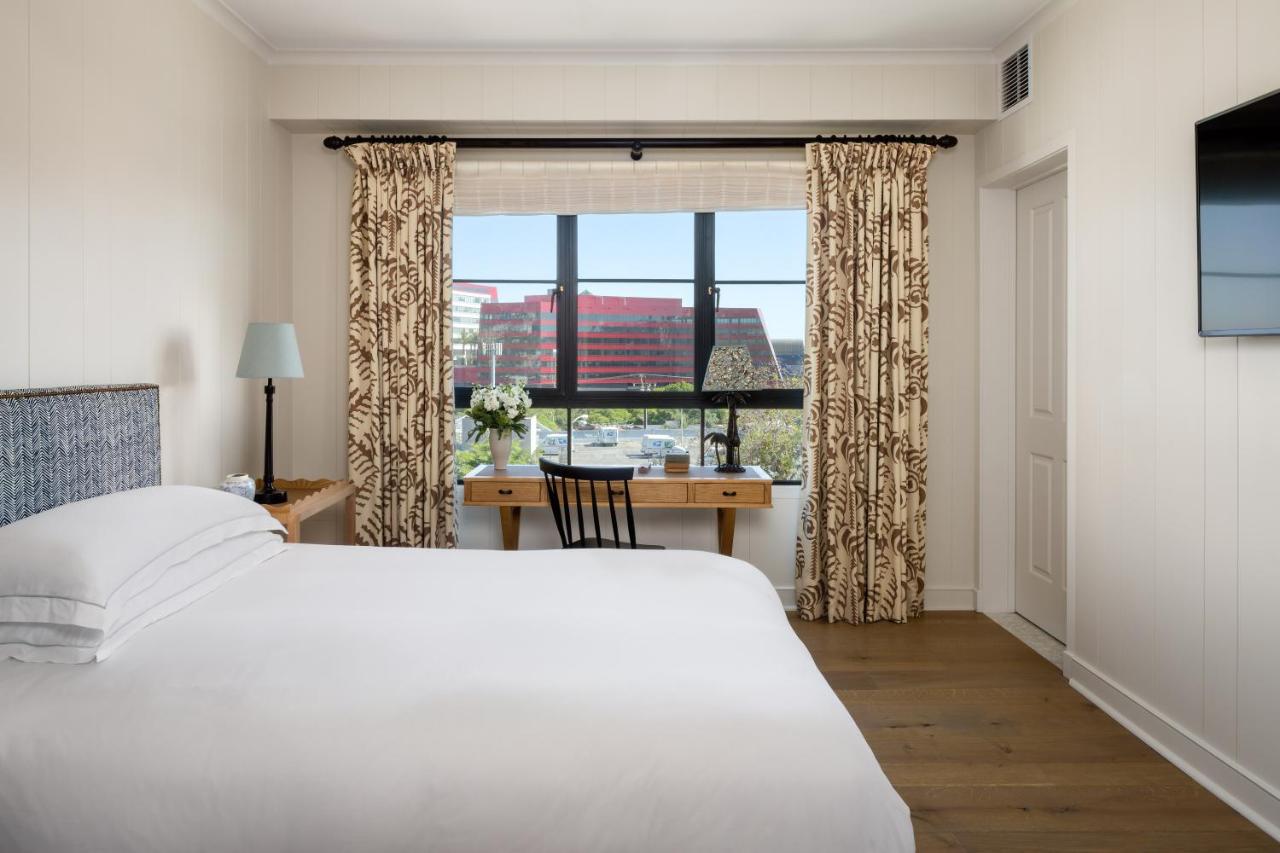  | Hotel 850 SVB West Hollywood at Beverly Hills