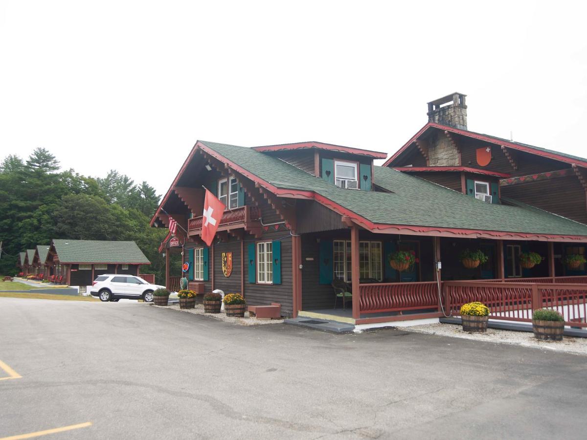 | Swiss Chalets Village Inn