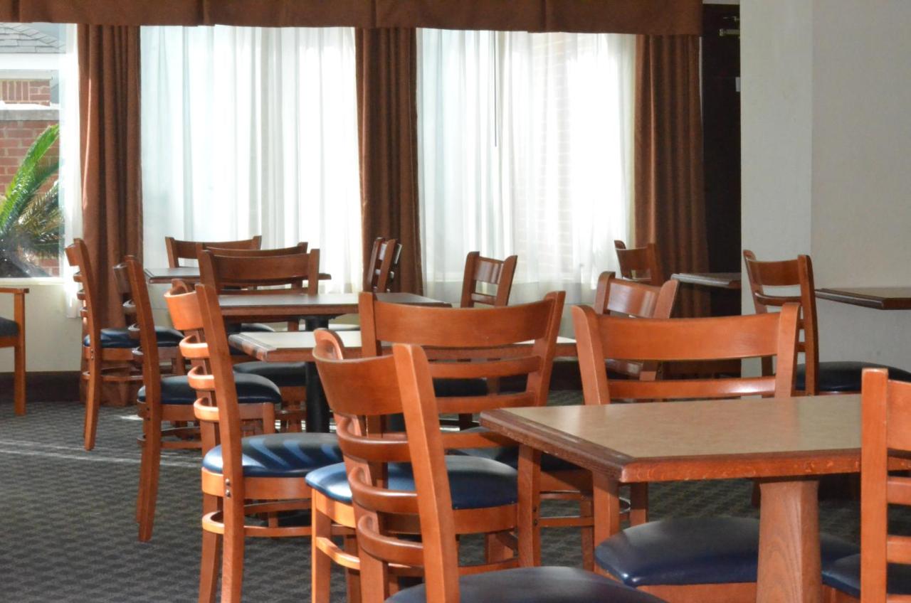 | Home Inn & Suites