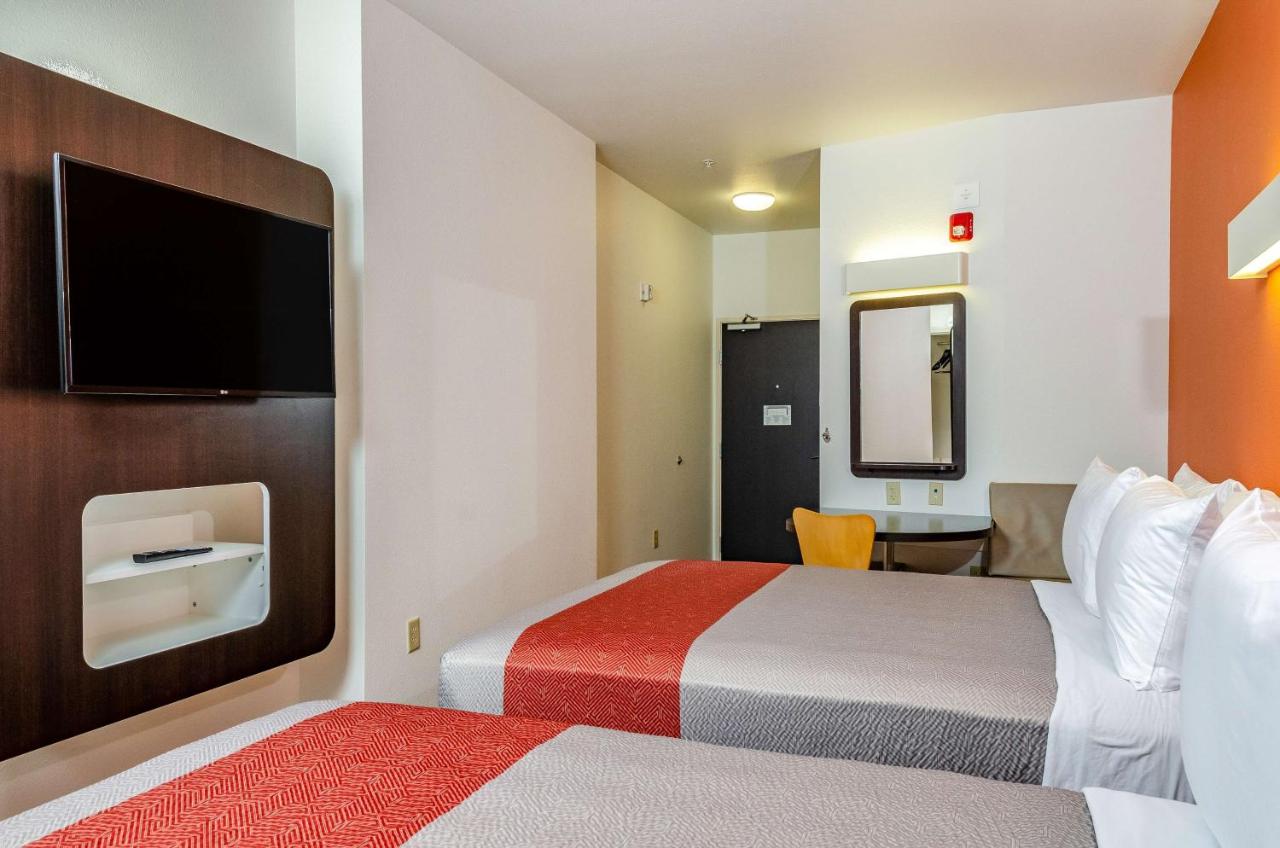 | Motel 6-Livingston, CA - Merced County
