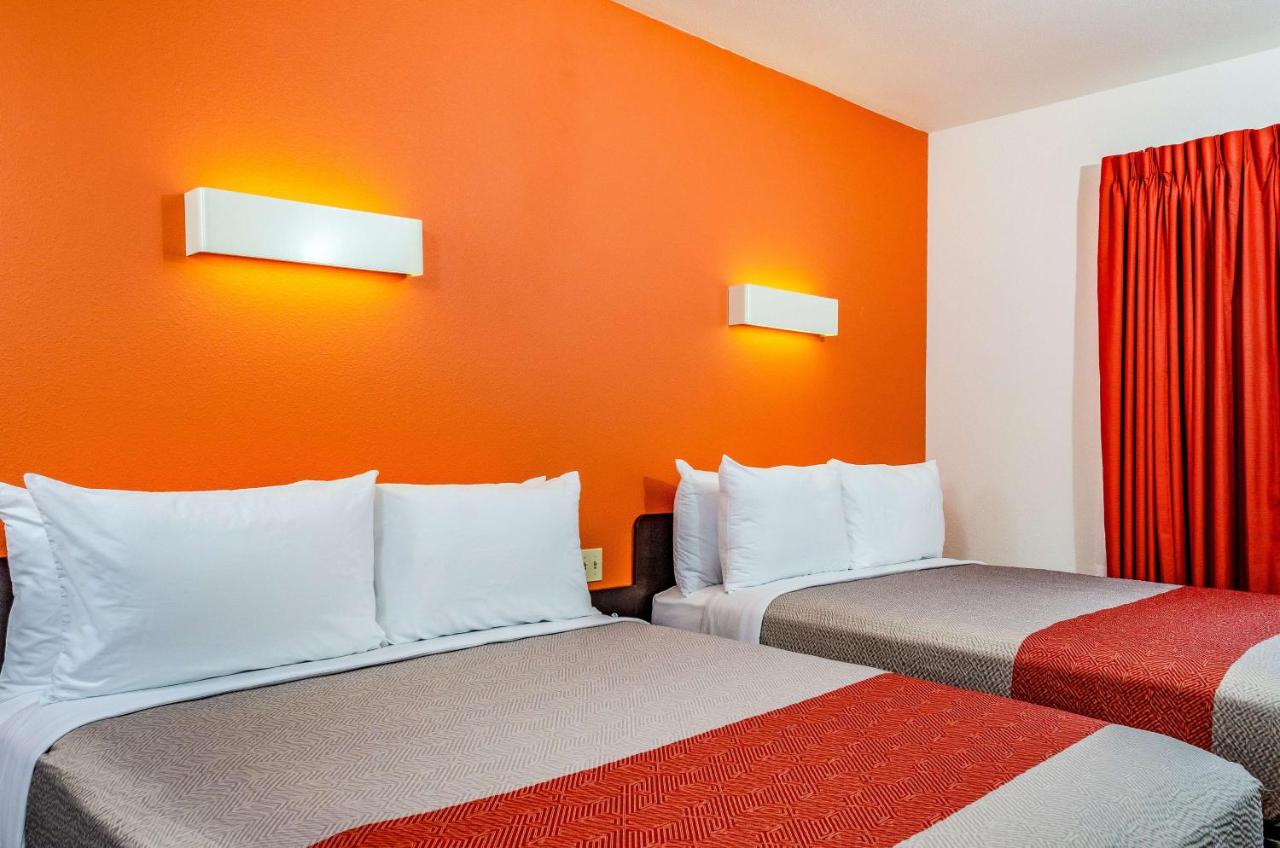 | Motel 6-Livingston, CA - Merced County