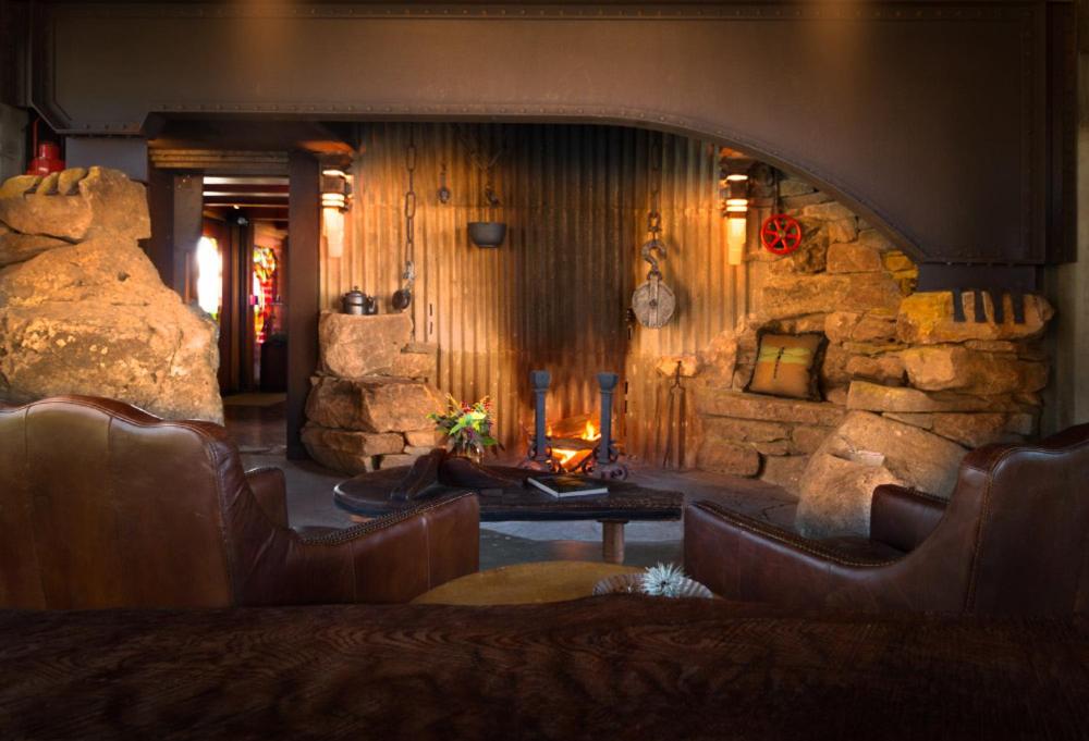 | The Inn at Newport Ranch