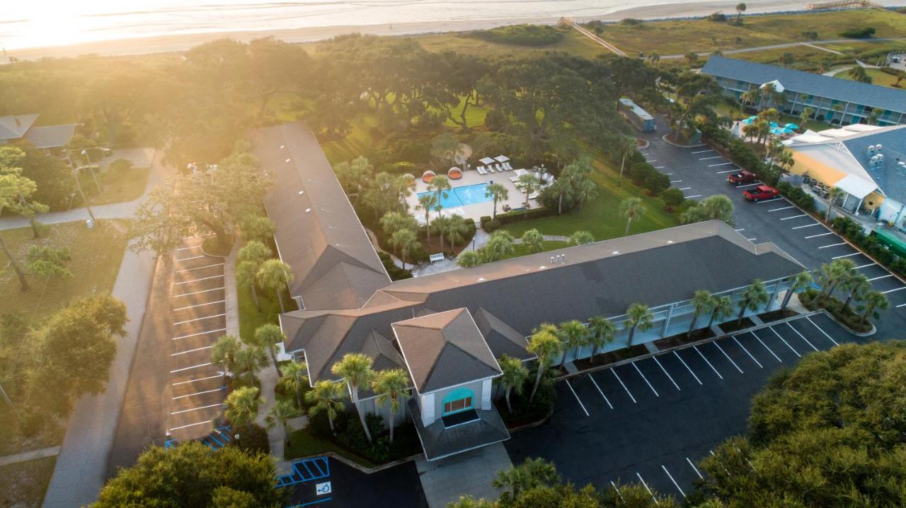 | Beachview Club Hotel