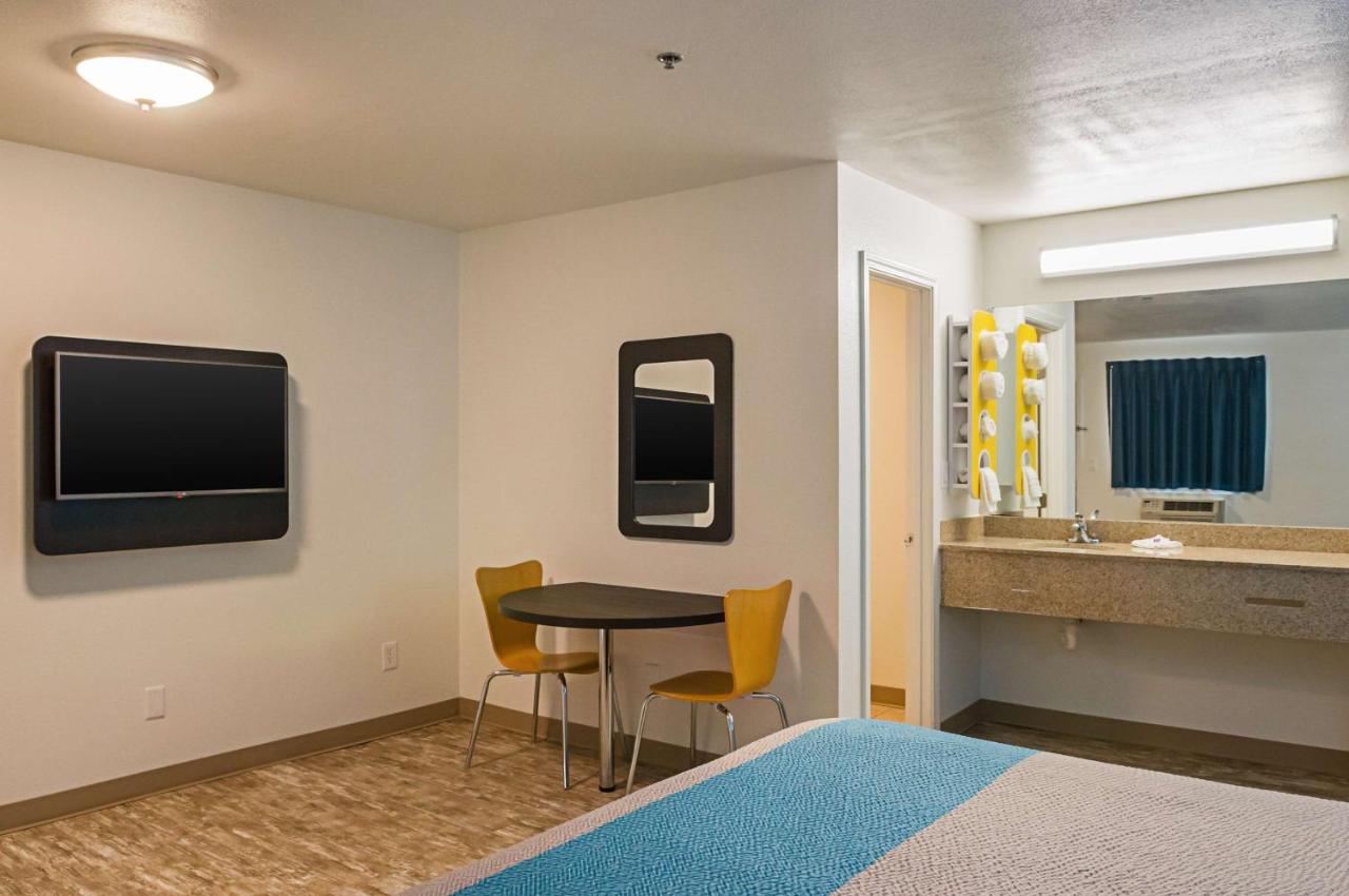 | Motel 6-Bay Saint Louis, MS