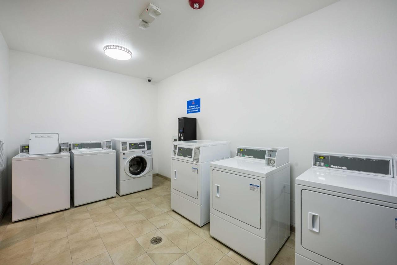 | Studio 6-Mccarran, NV - Sparks - Tahoe - Reno Industrial Center