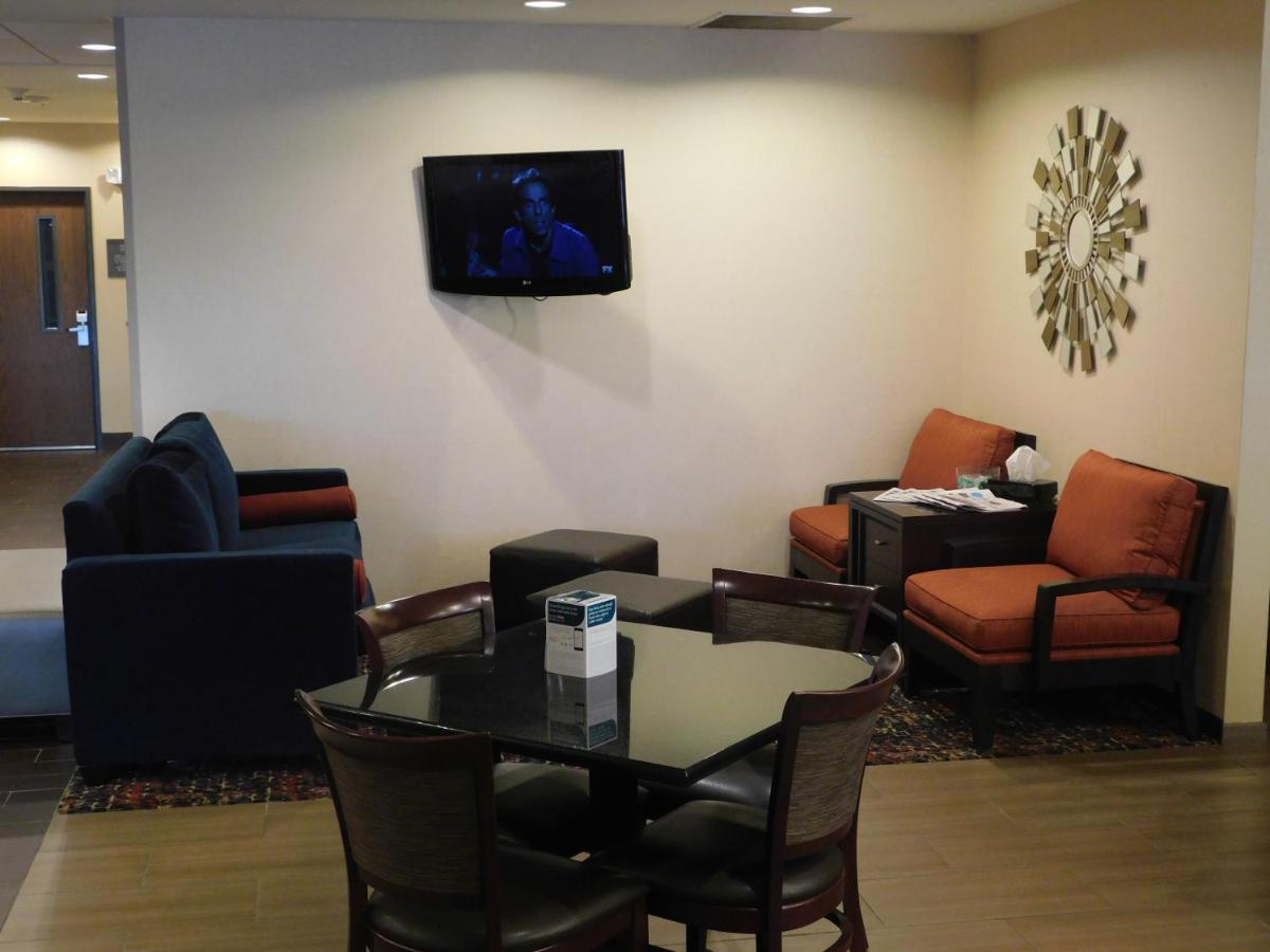  | Comfort Inn Saint Clairsville