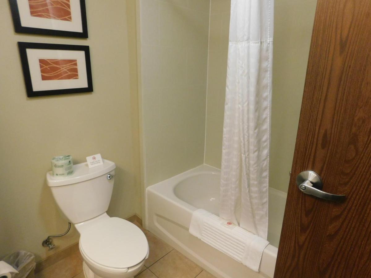  | Comfort Inn Saint Clairsville
