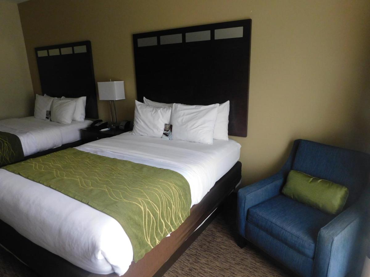  | Comfort Inn Saint Clairsville