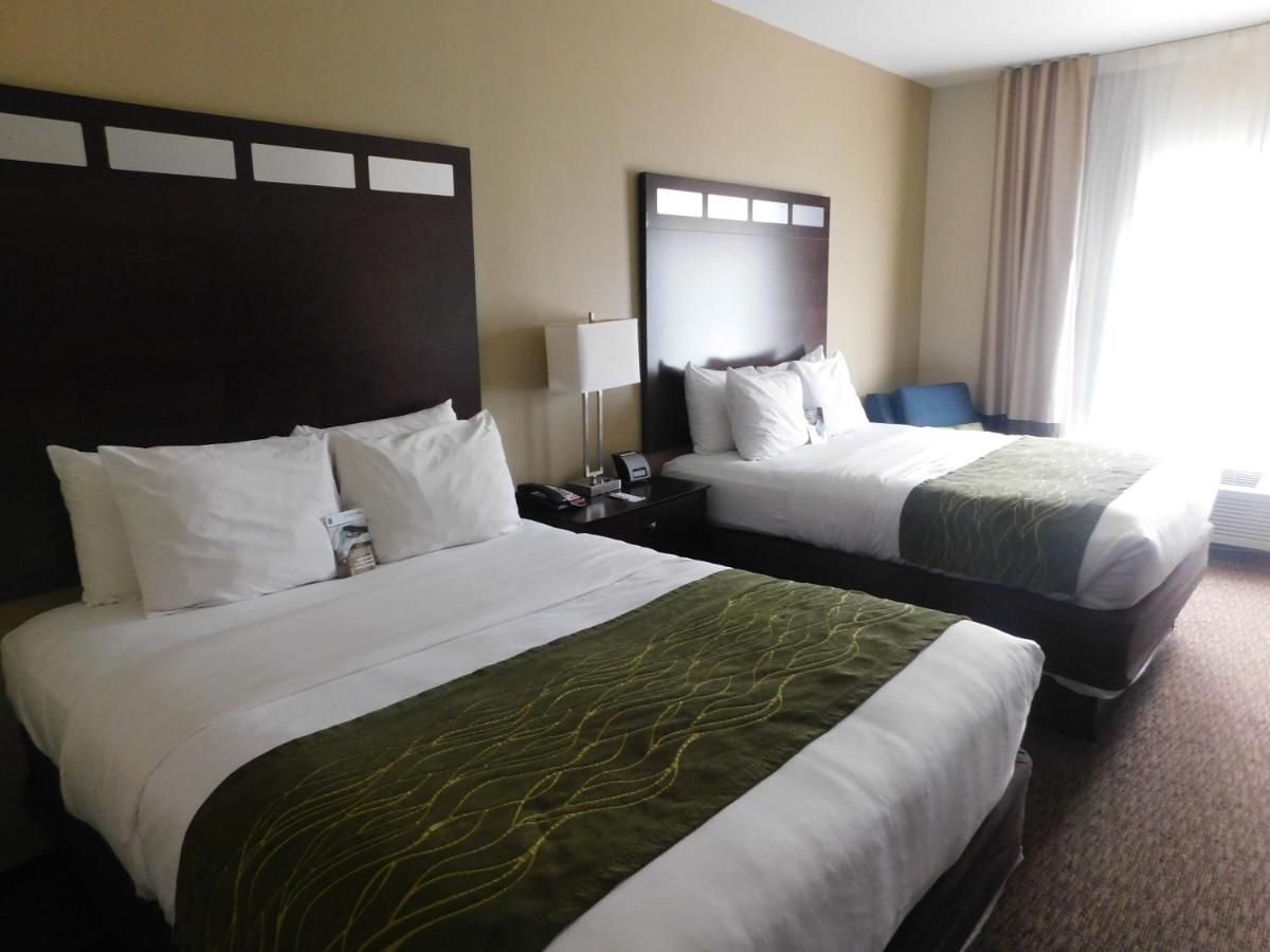  | Comfort Inn Saint Clairsville