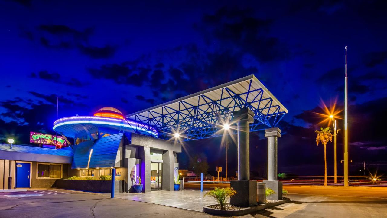 | Best Western Space Age Lodge