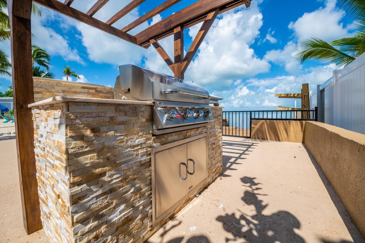 | Sun Outdoors Key Largo