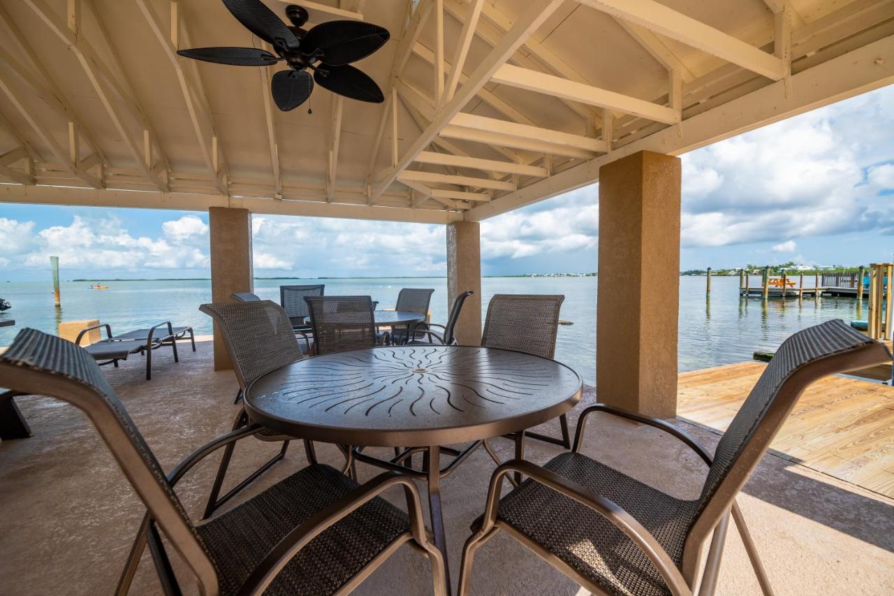 | Sun Outdoors Key Largo