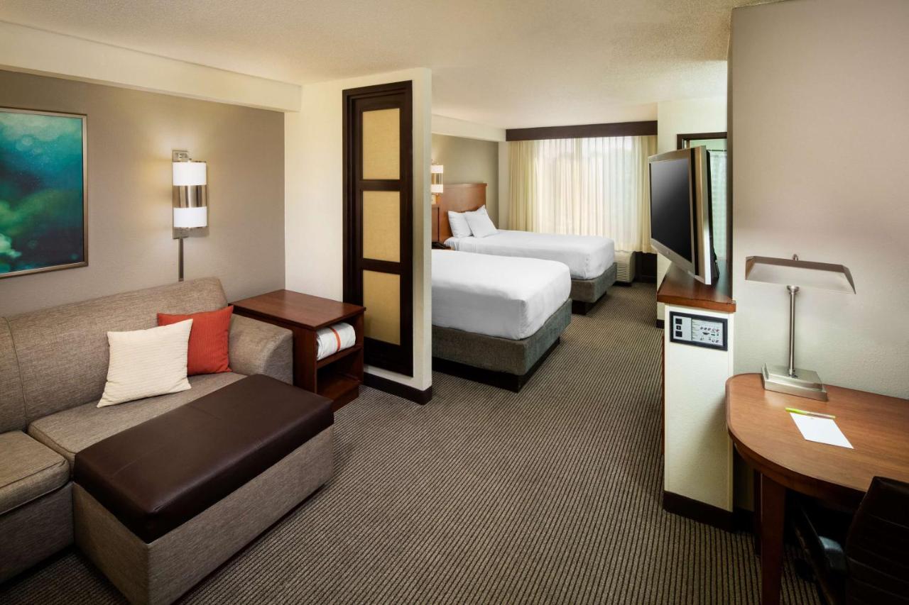 Standard Double Room at Hyatt Place Greenville/Haywood