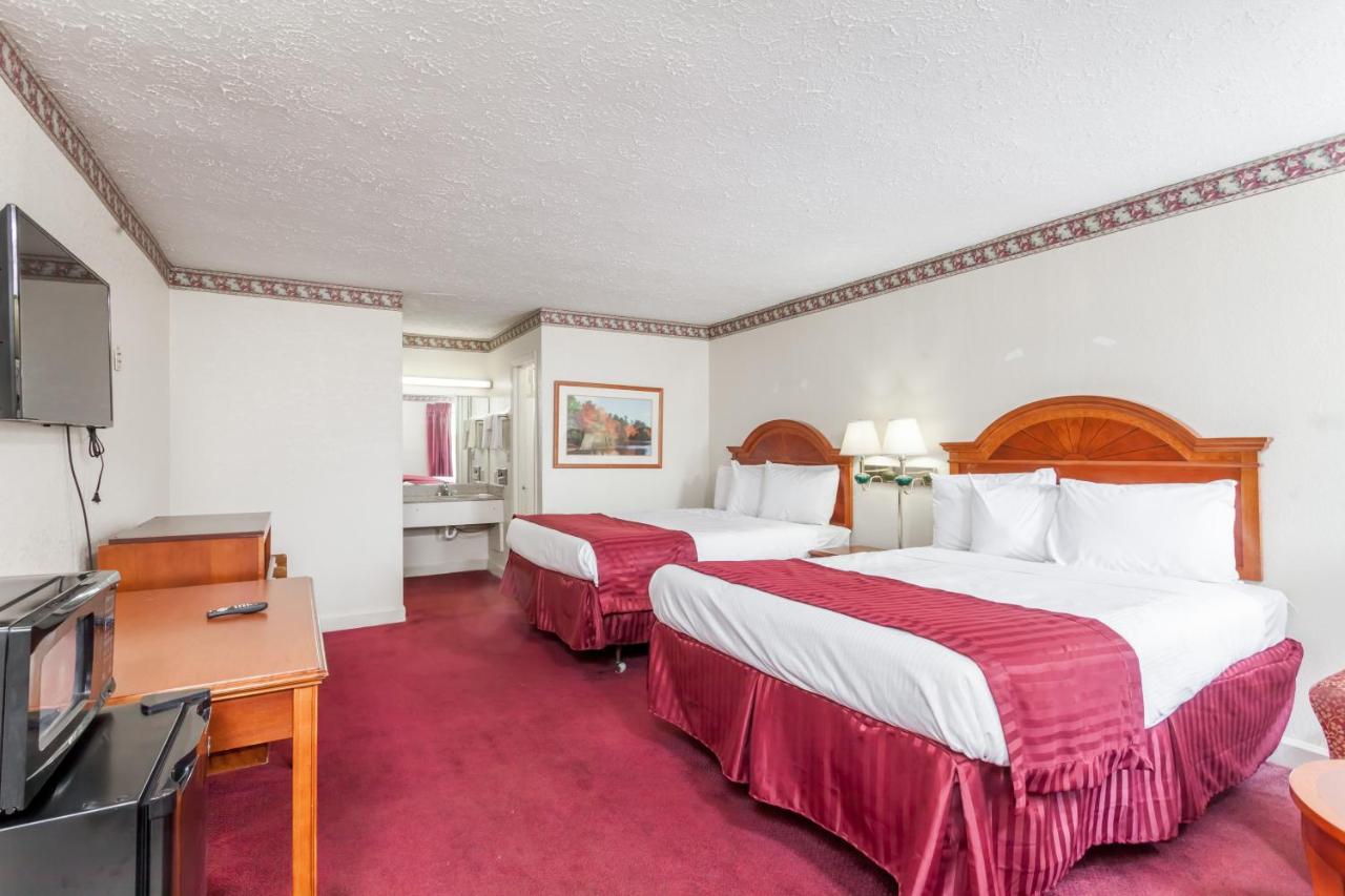 | Knights Inn Hurricane Mills