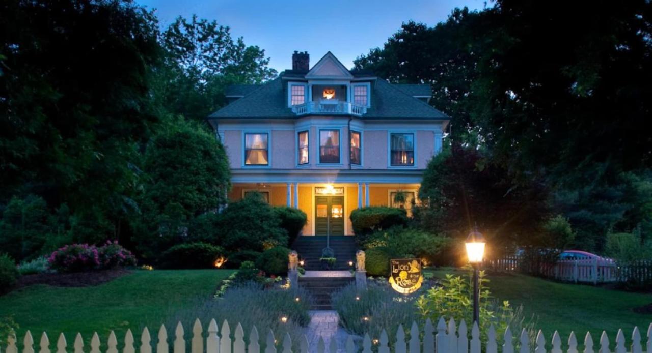 | The Lion and the Rose Bed and Breakfast
