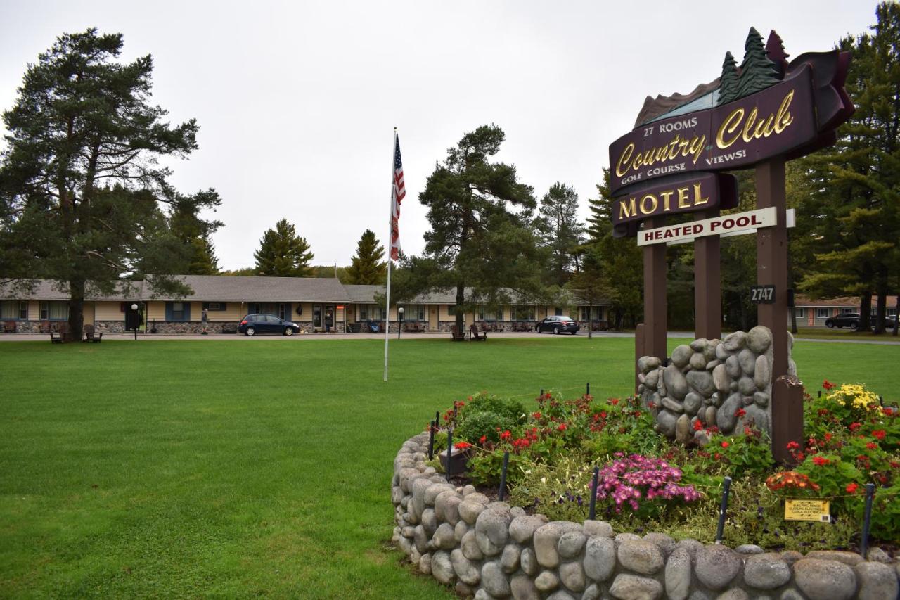 | Country Club Motel