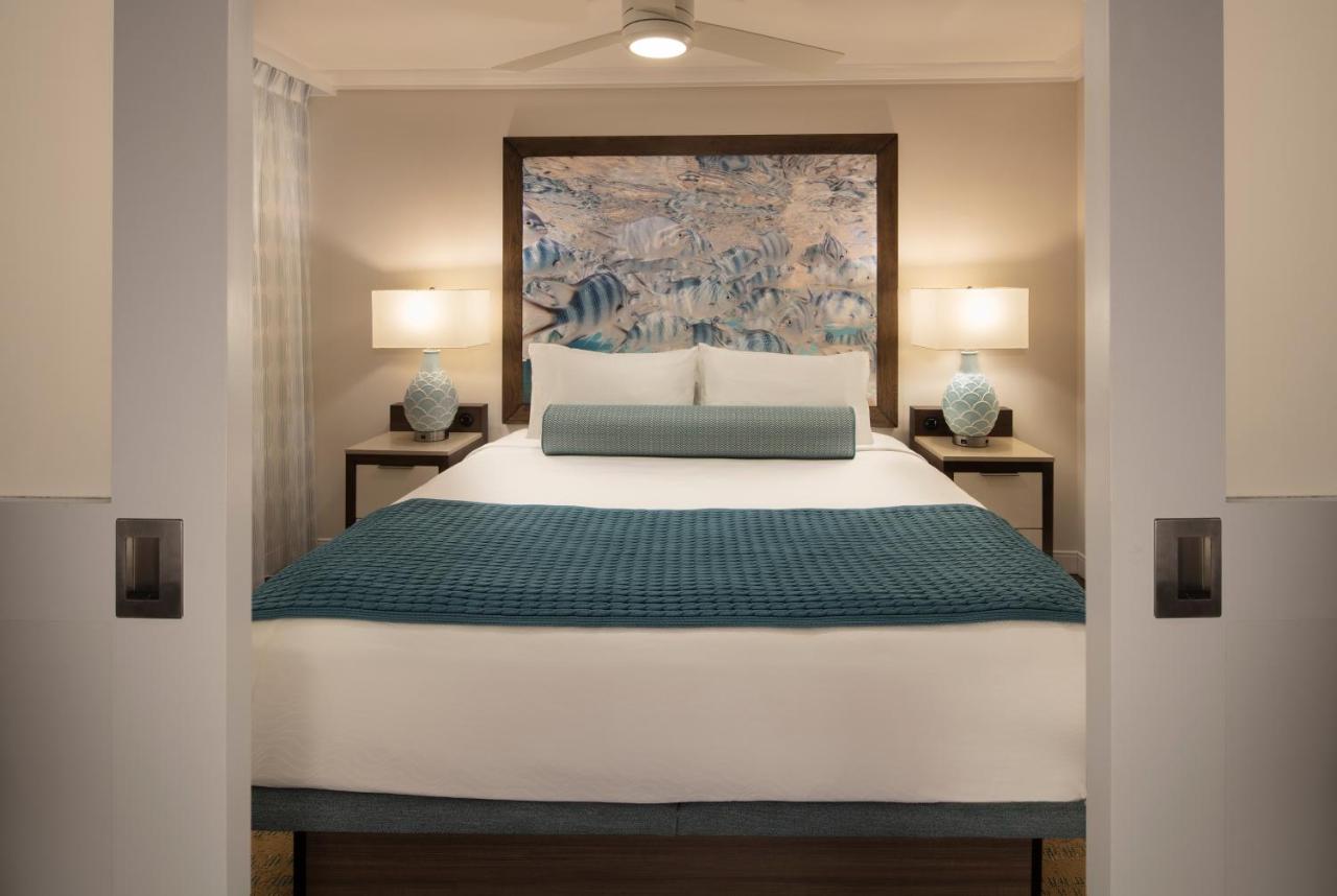 3KKQOV Three-Bedroom Suite at The Laureate Key West