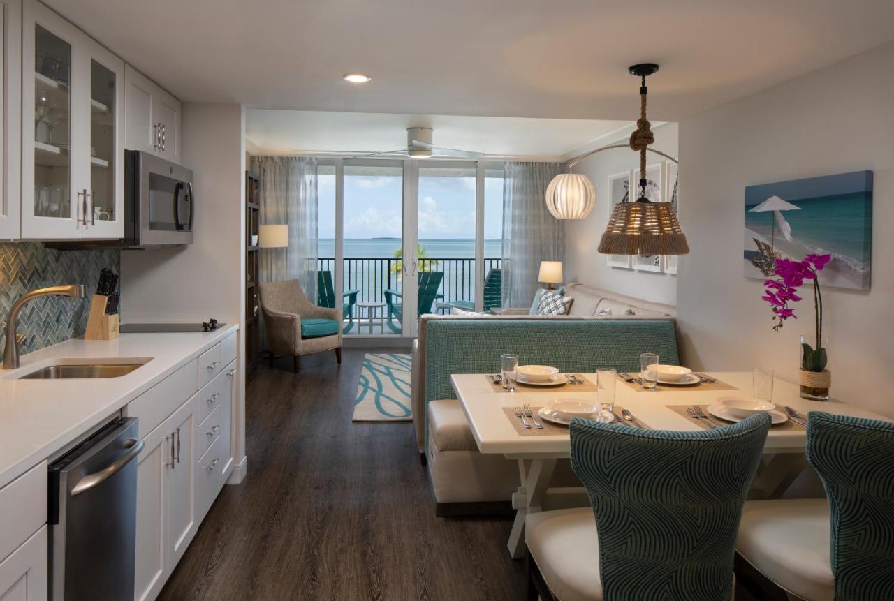 1KXOV Superior King Suite at The Laureate Key West