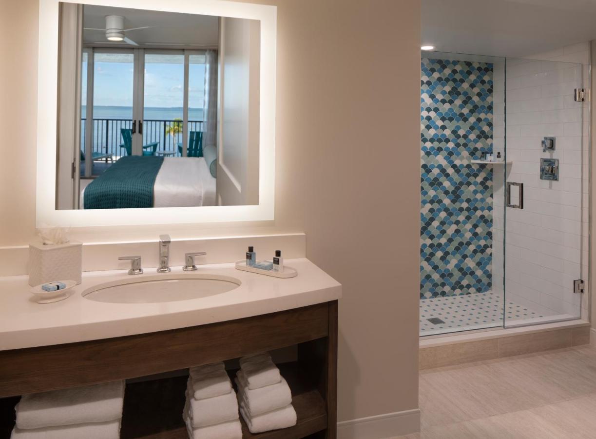 1KOV King Suite with Ocean View at The Laureate Key West