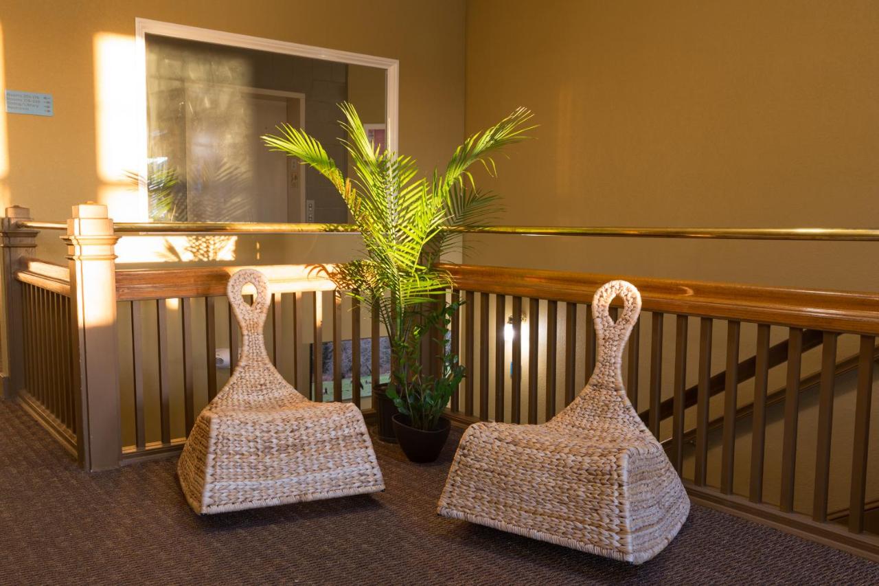 | Hotel Cathlamet