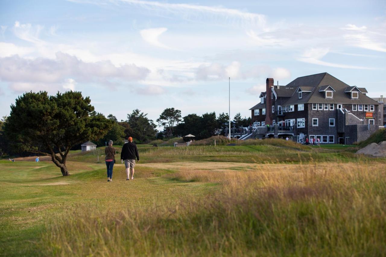 | McMenamins Gearhart Hotel