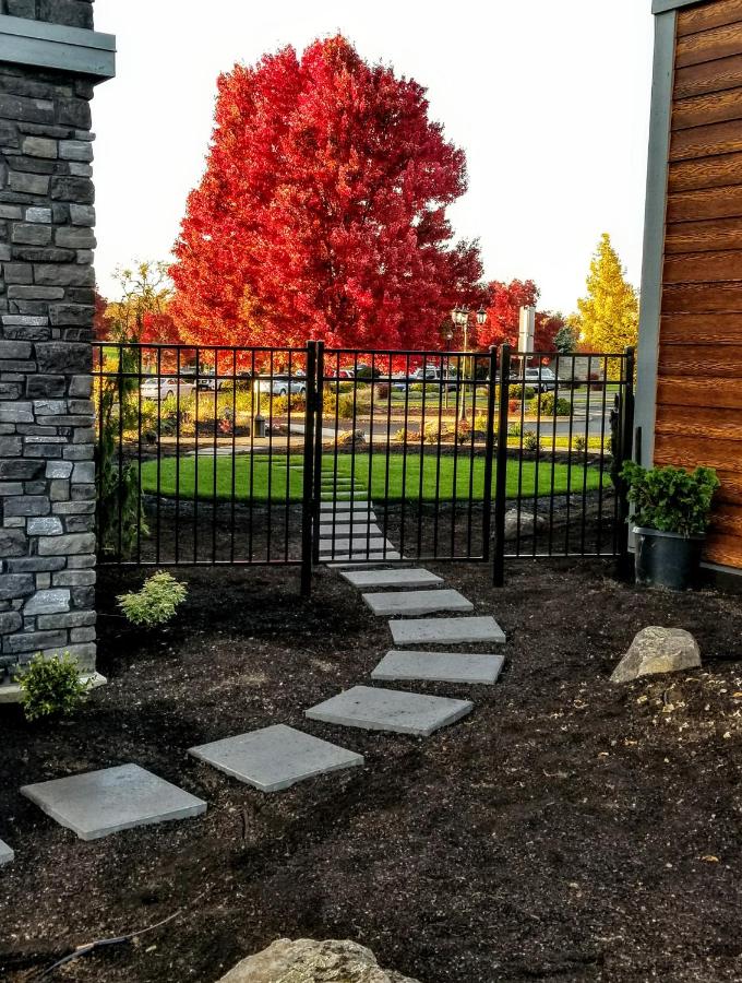 | Resort at Eagle Point Golf Club Lodging