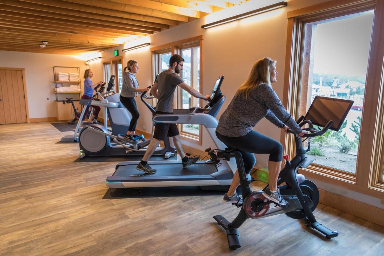 | Headlands Coastal Lodge & Spa