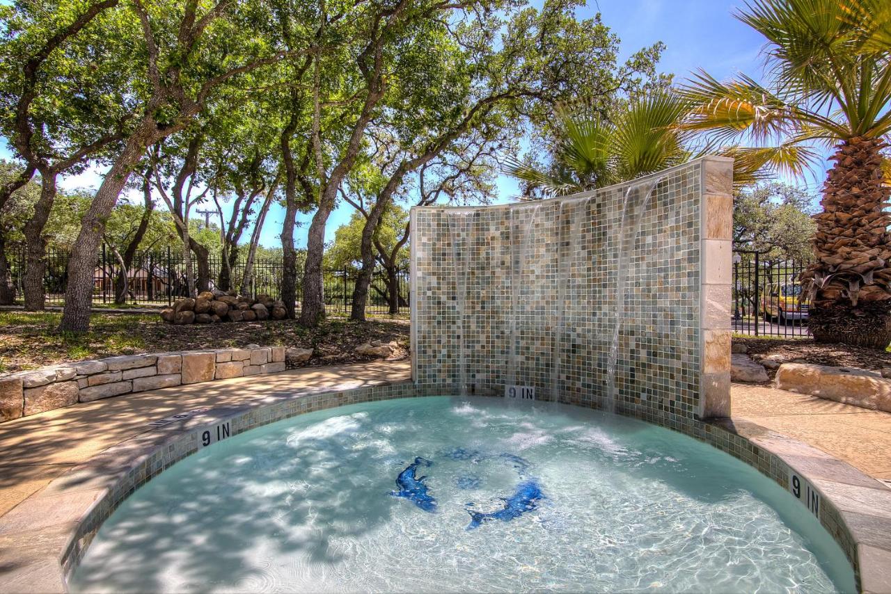  | Sun Outdoors San Antonio West