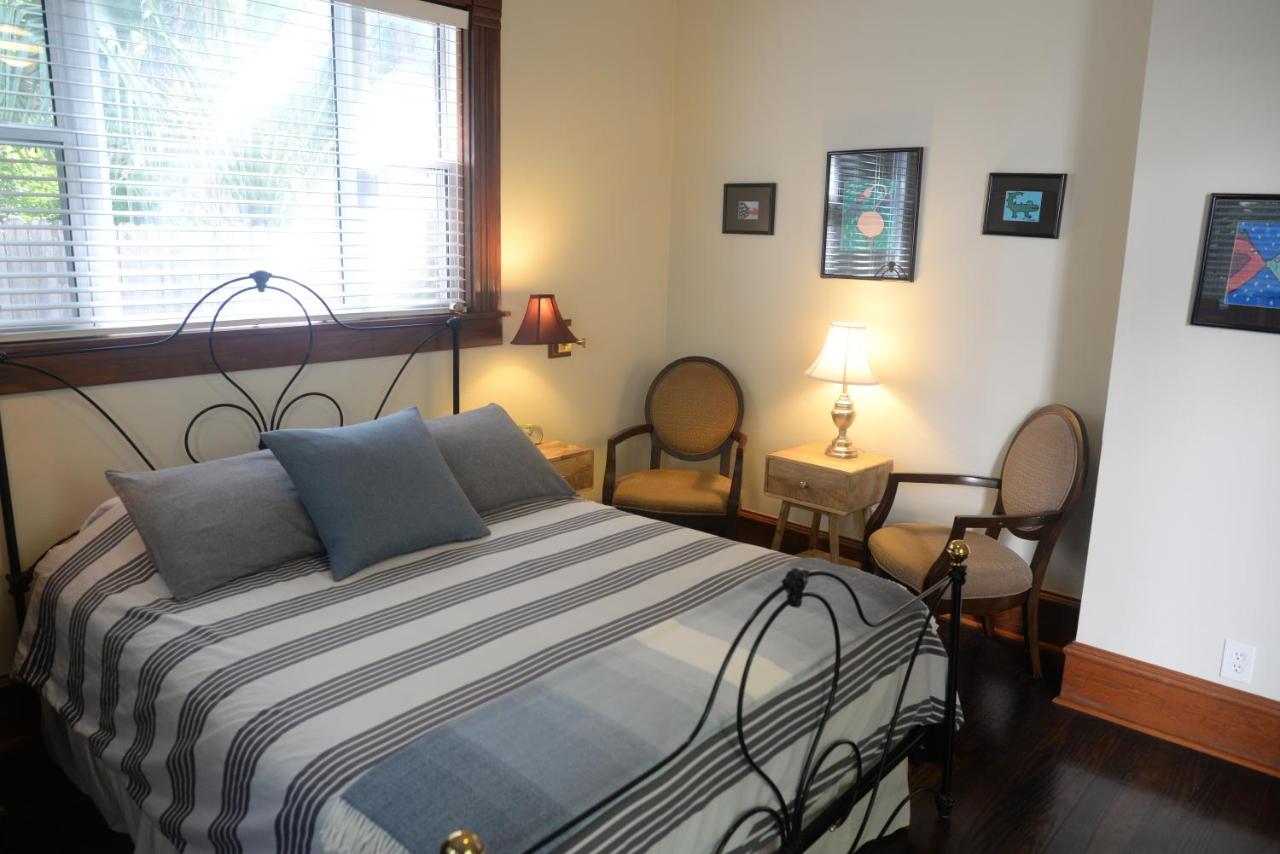 | Brava House B&B