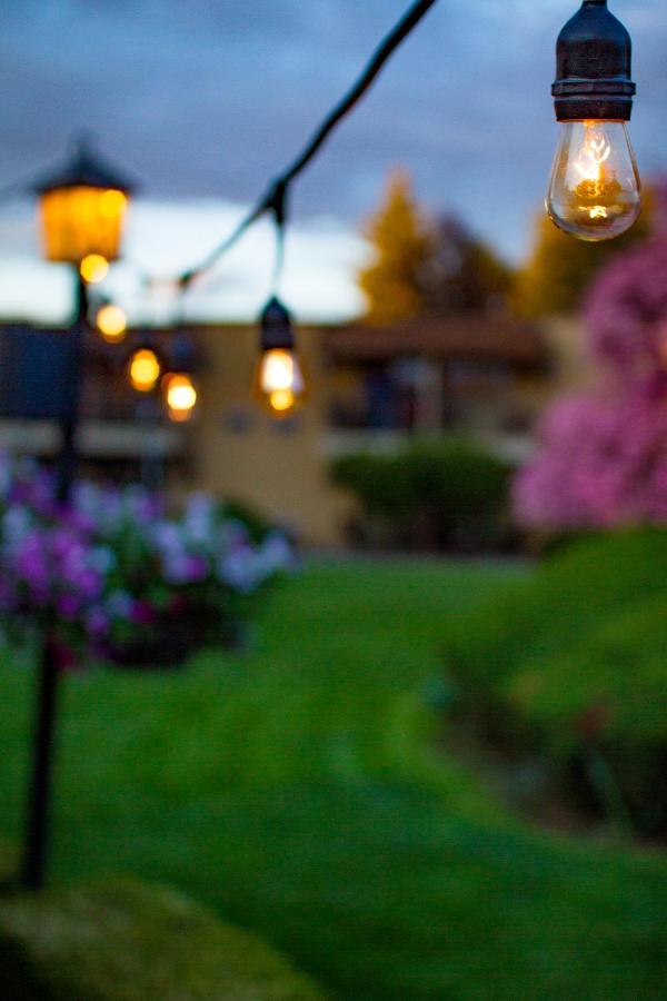  | Mirabeau Park Hotel