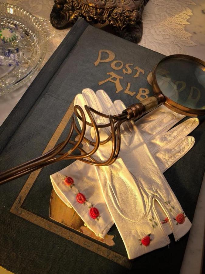 | Rose Heart Inn