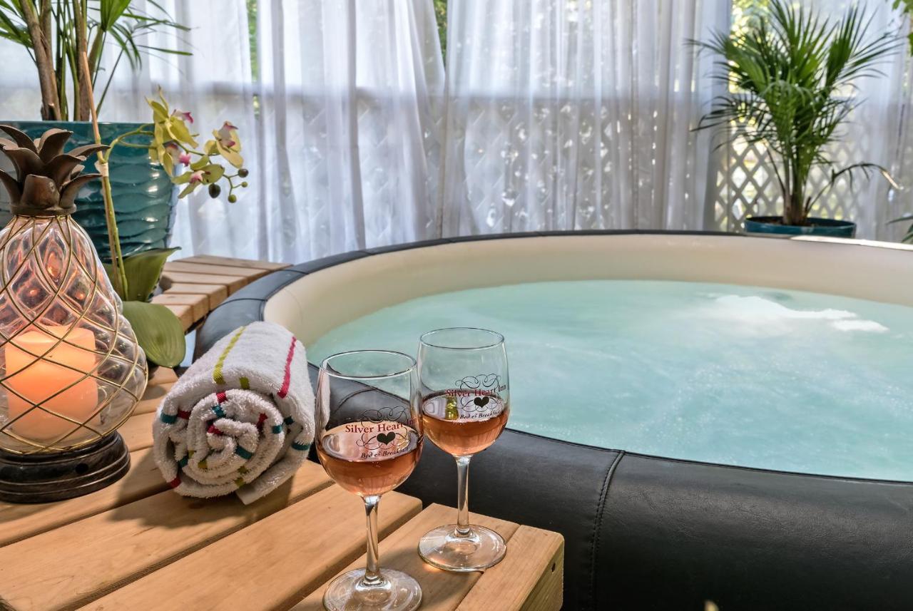  | Silver Heart Inn & Cottages