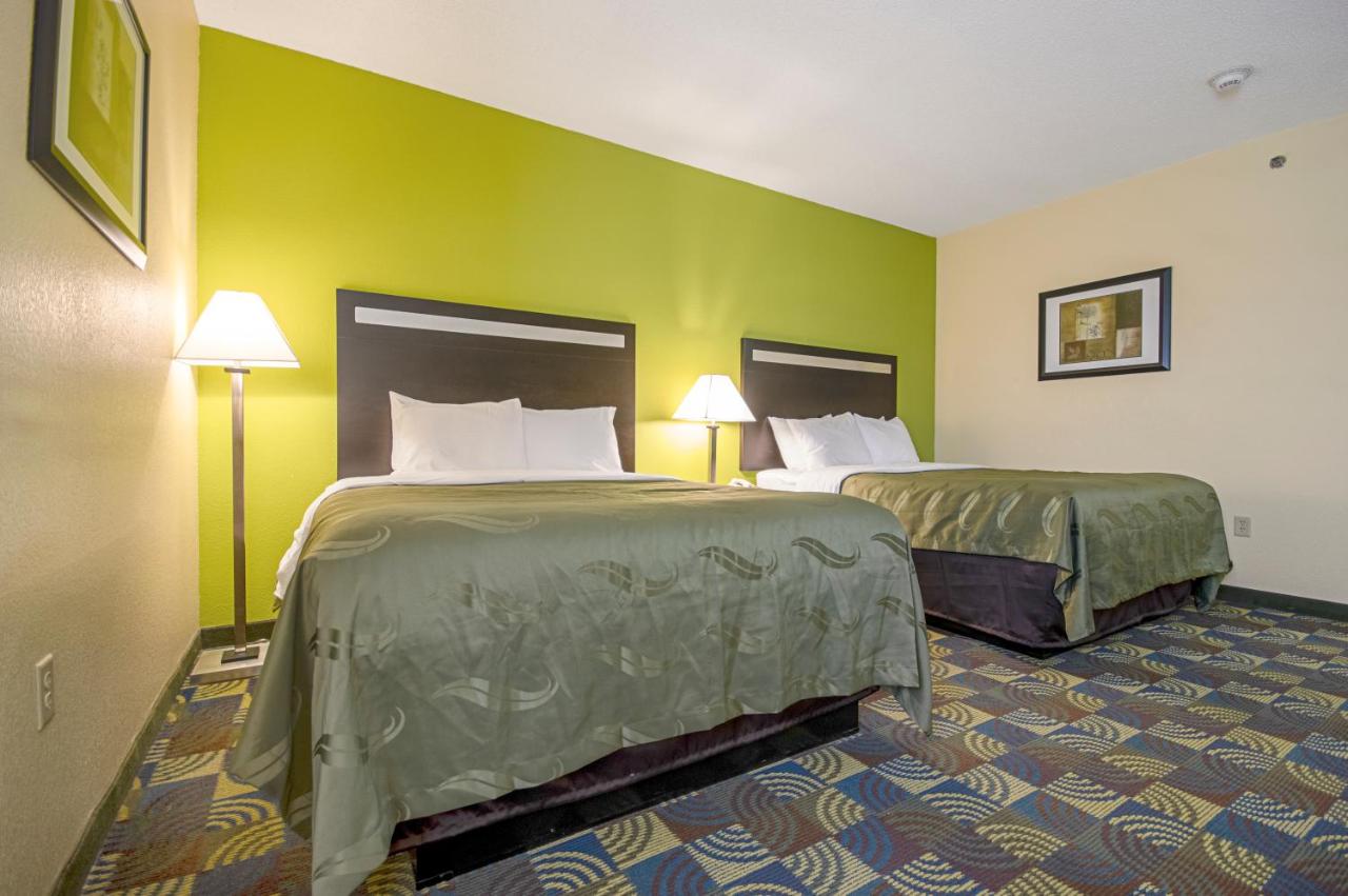 | Quality Inn & Suites Glenmont - Albany South