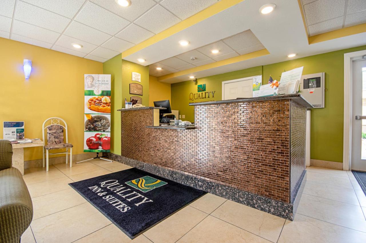 | Quality Inn & Suites Glenmont - Albany South