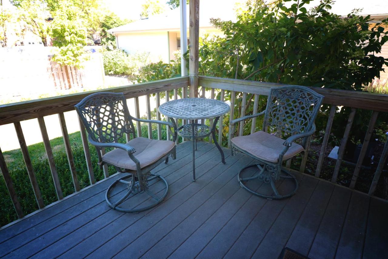 Double Room with Garden View at Inn at 835 Boutique Hotel