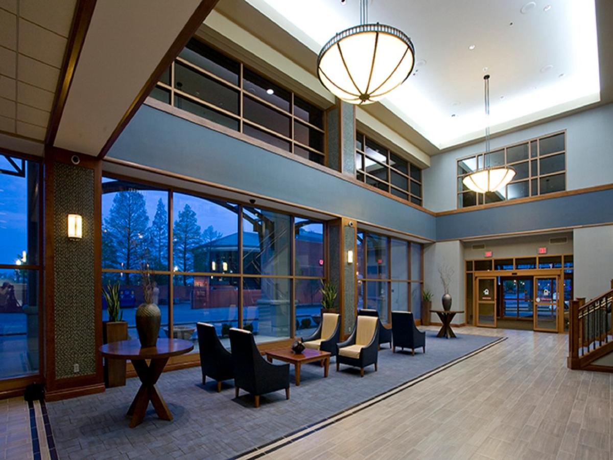 | Bally's Evansville Casino & Hotel