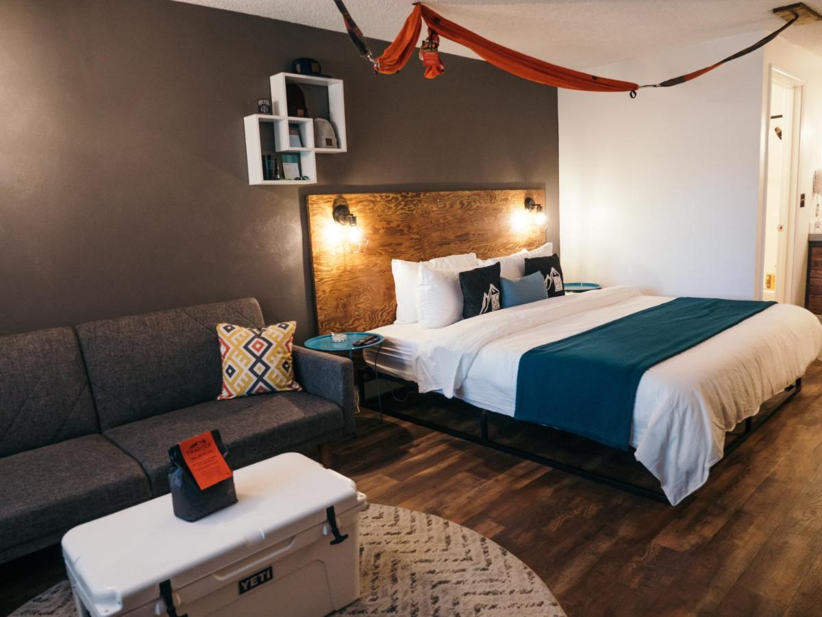 King Room at LOGE Bend