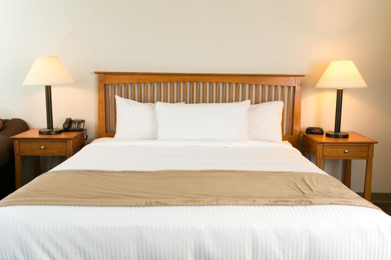 King Suite at White Pine Adventure Inn