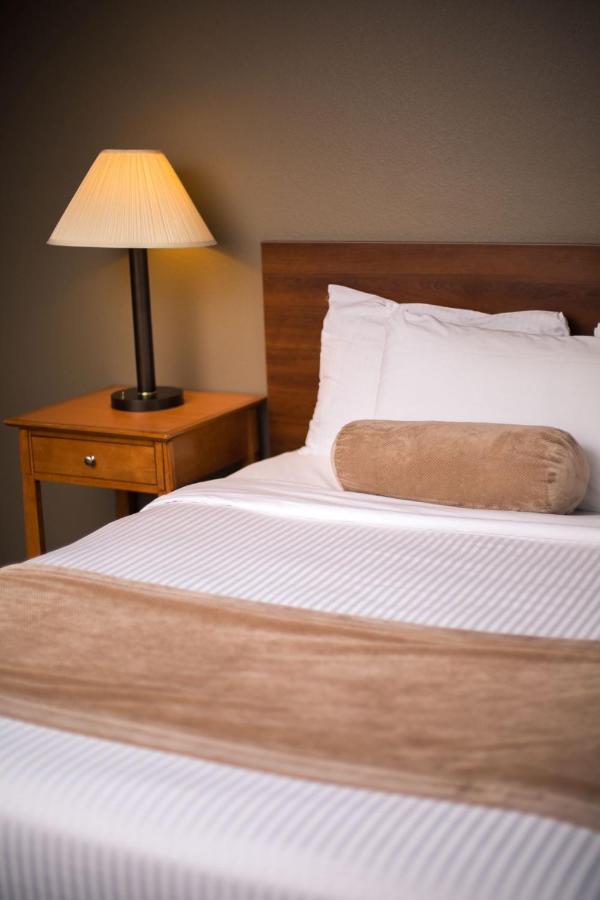 Standard Queen Room at White Pine Adventure Inn