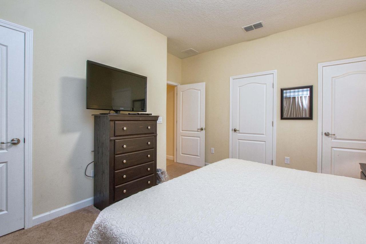  | Paradise Palms-4 Bed Townhome w/Splashpool-3032PP