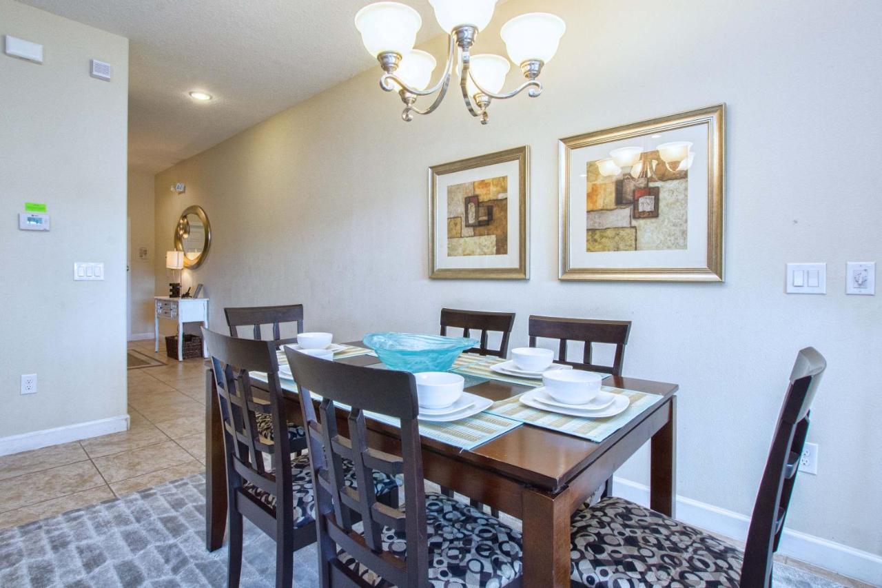 | Paradise Palms-4 Bed Townhome w/Splashpool-3032PP