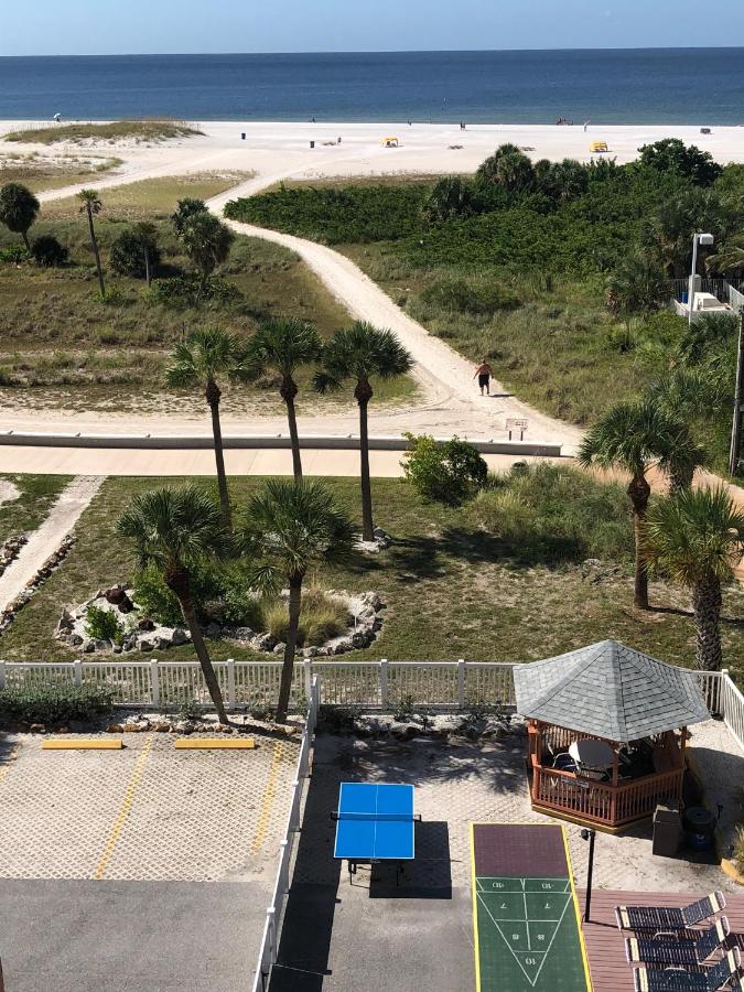 | Voyager Beach Club by Liberte'