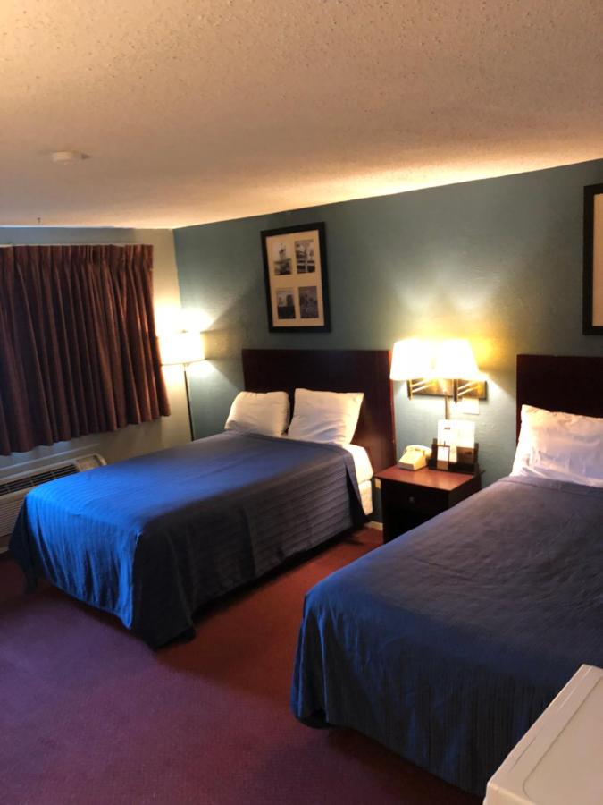 | Latham Inn