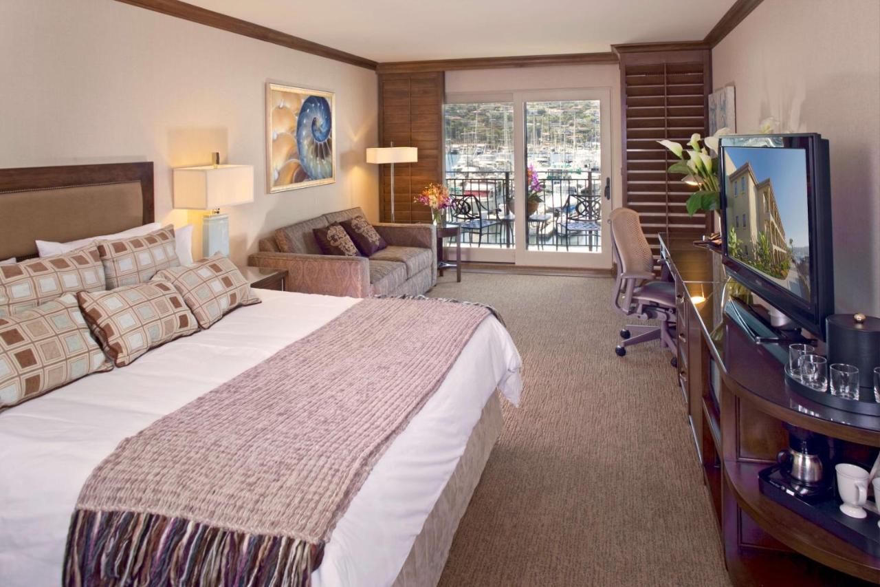 King Room with Bath Tub - Disability Access at Best Western Plus Island Palms Hotel & Marina