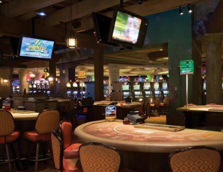 | Argosy Casino Hotel & Spa