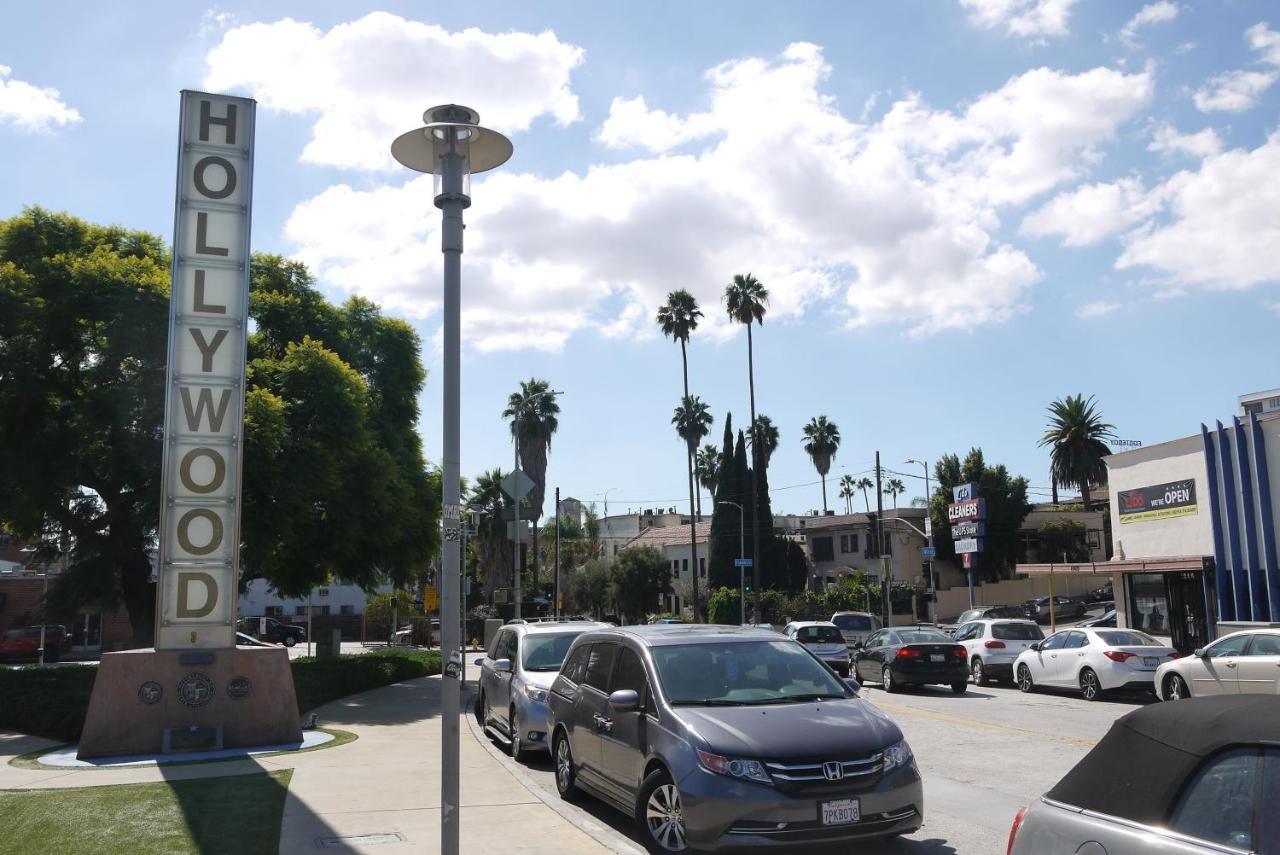 | Trylon Hotel - Hollywood