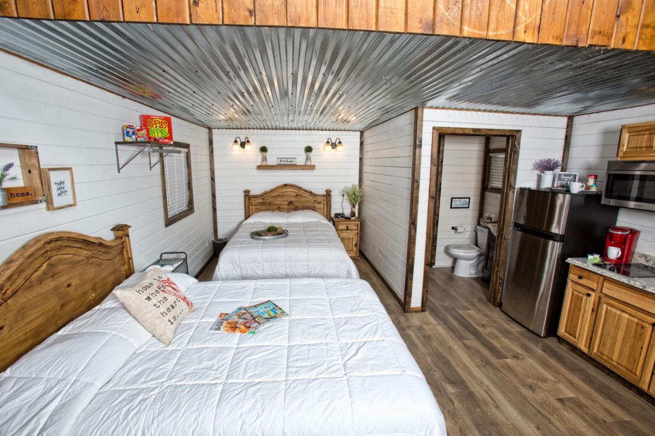 | Stateline Cabin
