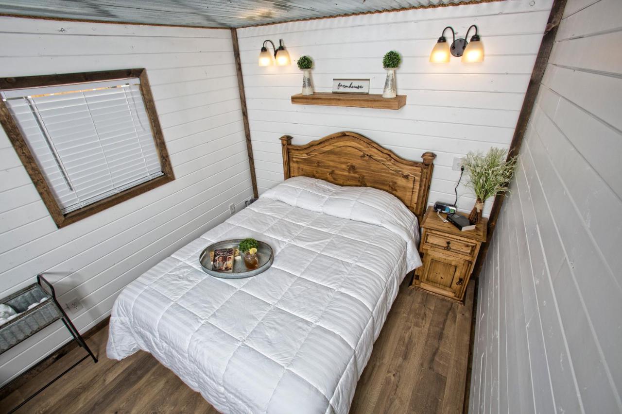 | Stateline Cabin