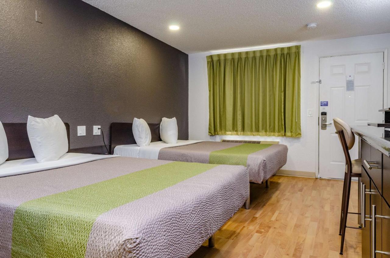 | Studio 6-Fresno, CA - Extended Stay