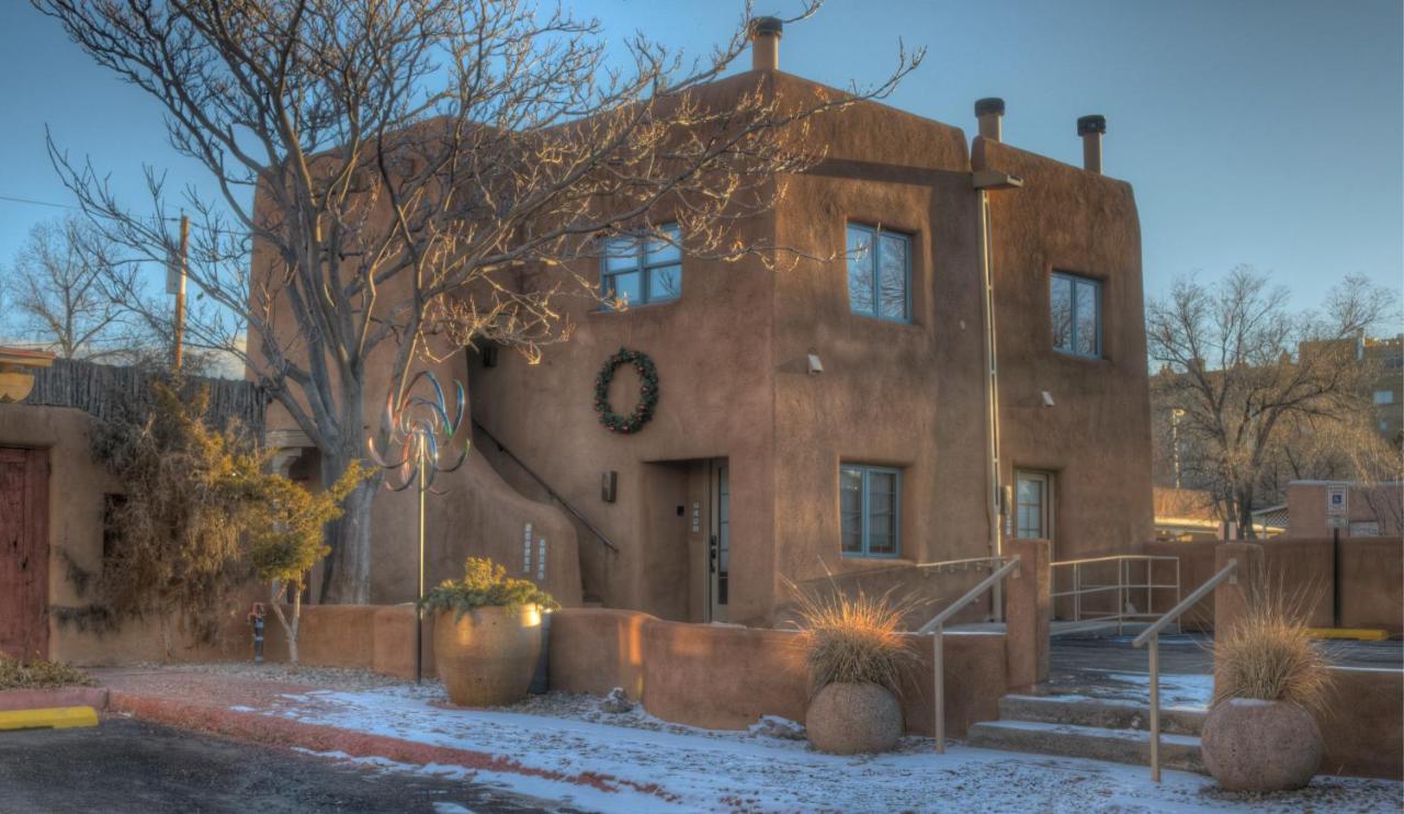 | Inn at Vanessie